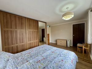 Photo 2- click for photo gallery